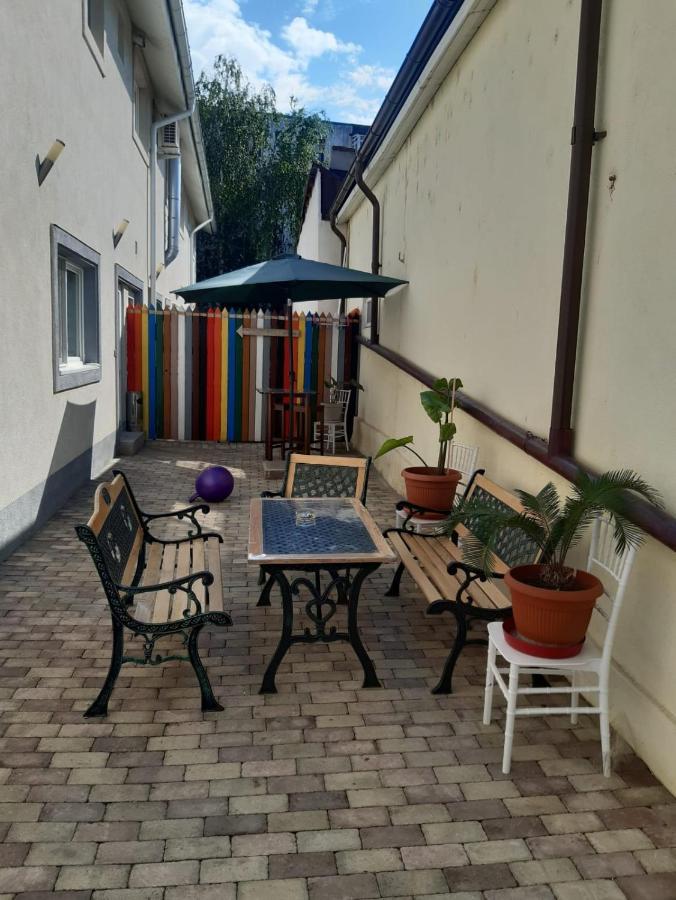 Apartament 2 Camere - Casa Divertis Buzau Ngoại thất bức ảnh
